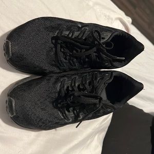 Size 6.5 Black Nike Womens Athletic shoes